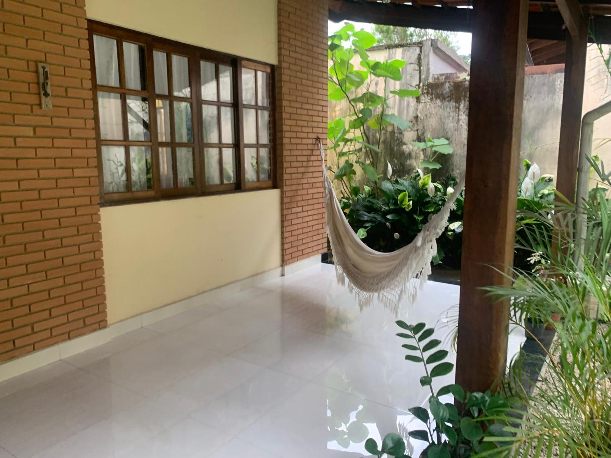 Casa Em *